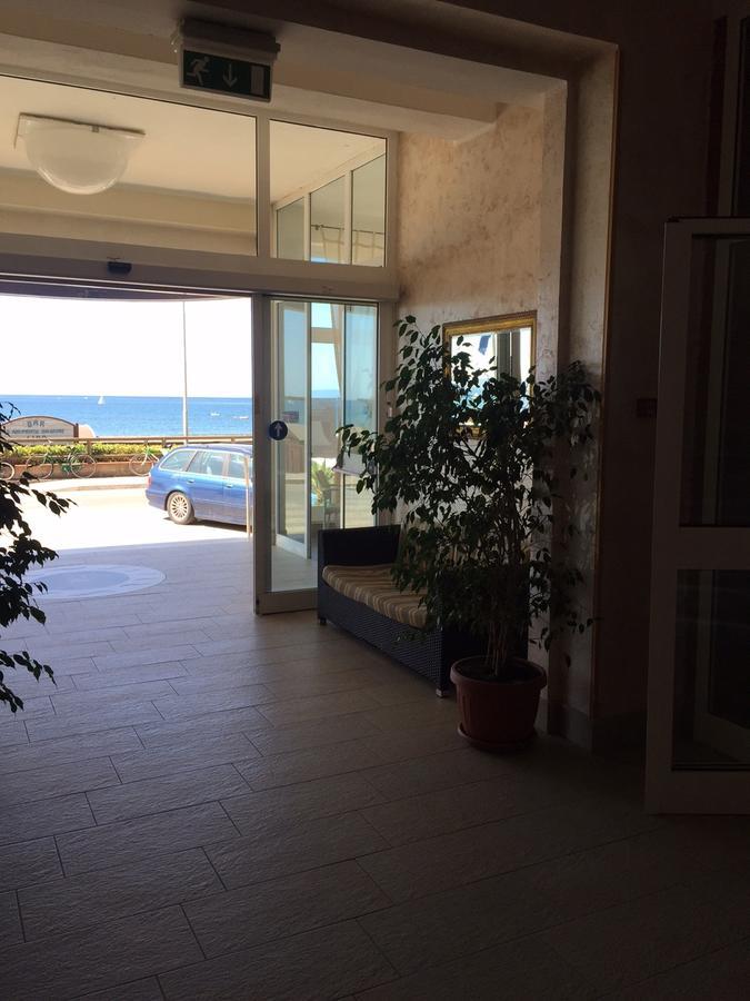 Hotel Lido Follonica Luaran gambar