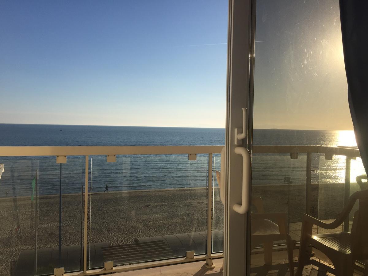 Hotel Lido Follonica Luaran gambar