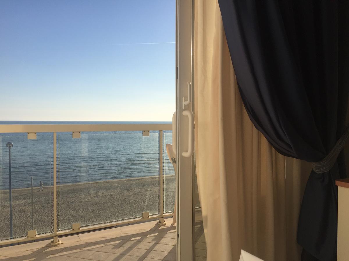 Hotel Lido Follonica Luaran gambar